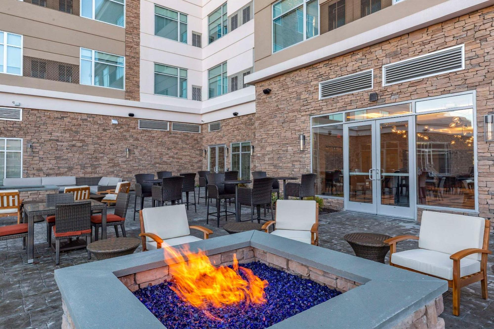 Cambria Hotel Manchester South Windsor Luaran gambar