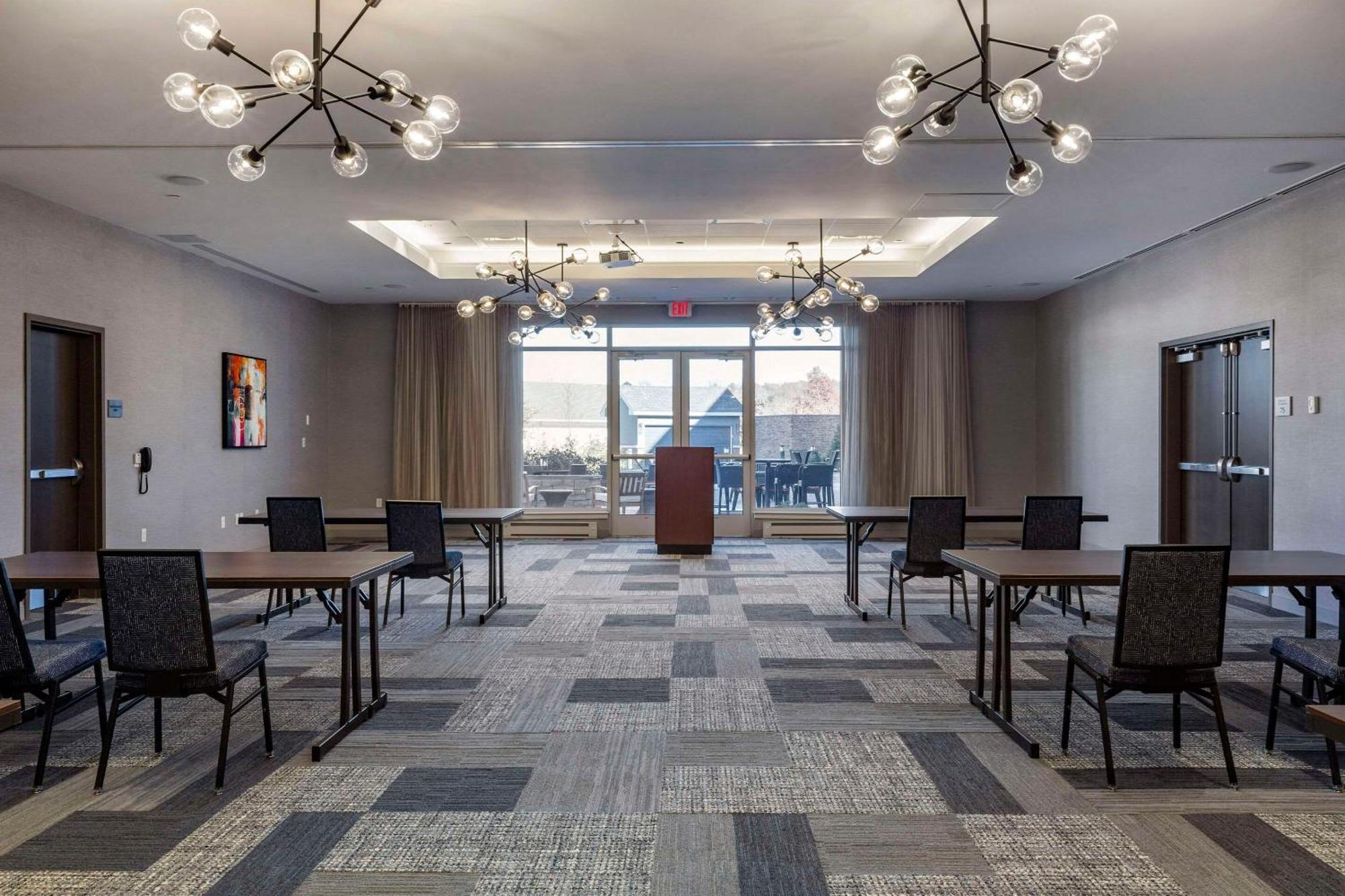 Cambria Hotel Manchester South Windsor Luaran gambar