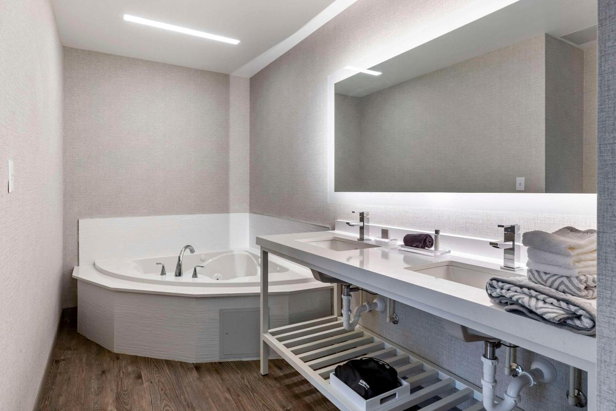 Cambria Hotel Manchester South Windsor Luaran gambar